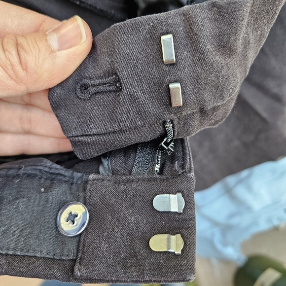 J. Crew black stretch career pants 28.5 in inseam mid rise size 4 - Picture 3 of 4